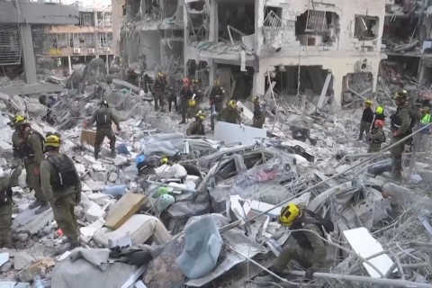 Mortes em protestos no Irã chegam a quase 200 e crise interna amplia tensão com EUA e Israel